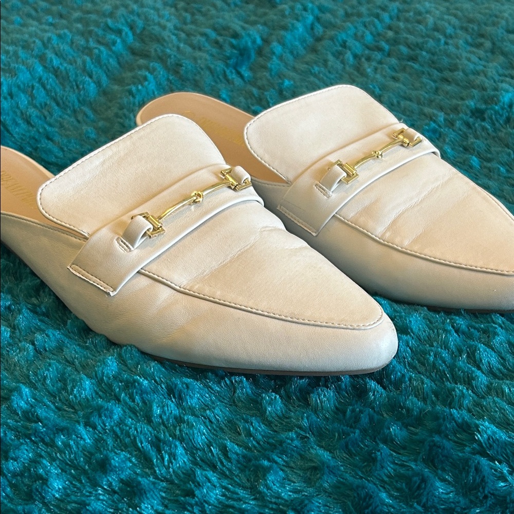 Dream Pairs Cream Loafers with Gold Accents
